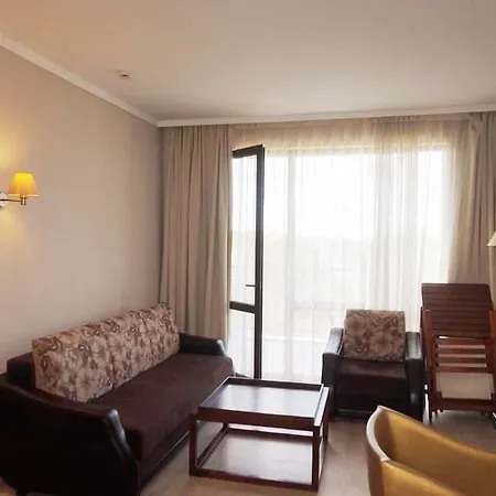 Barcelo Royal Private * ساني بيتش