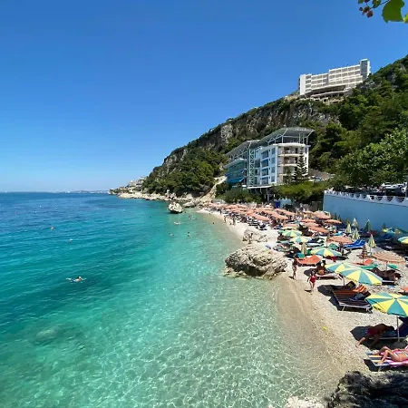Barcelo Royal Private شقة