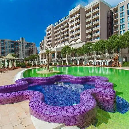 Barcelo Royal Private * ساني بيتش